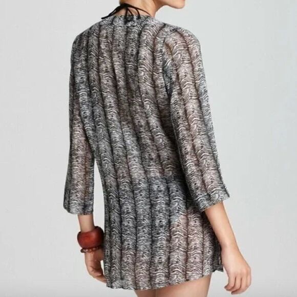 Tommy Bahama Tiger Embellished Tunic Swim Coverup Size XS - Picture 3 of 9